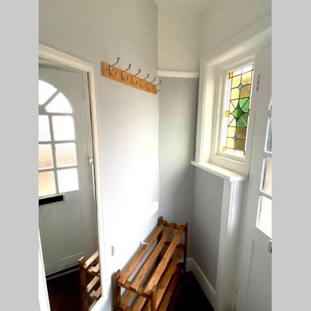 Spacious 2 Bed Apt Sleeps 4 Near Bournemouth Beach Esterno foto